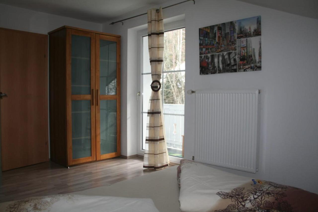 Haus Emily Bed & Breakfast *