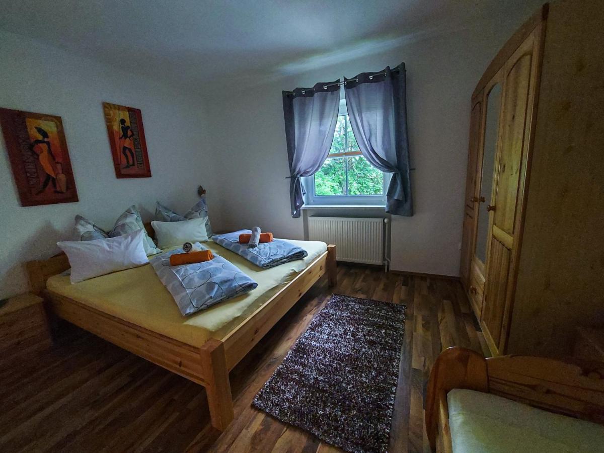 Bed & Breakfast Haus Emily *